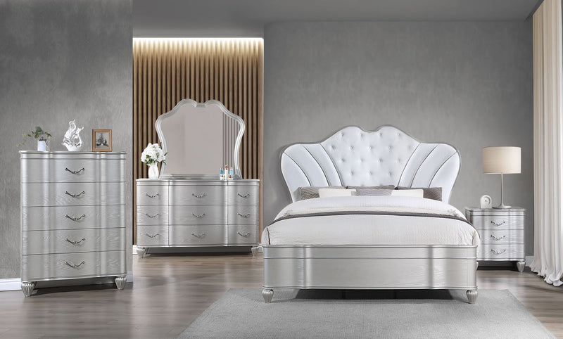 Landmark Bedroom Set- Queen/King